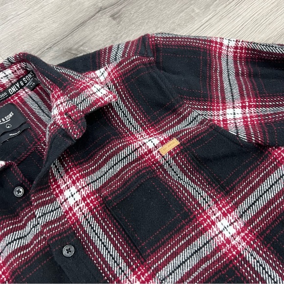 🔥 ONLY & SONS Flannel / Plaid Button Up Shirt - Picture 10 of 15